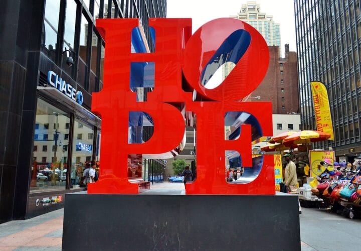 Photo of Robert Indiana's iconic sculpture in New York City