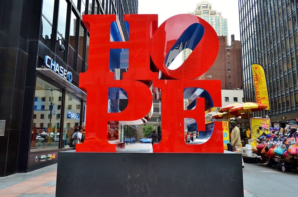 Photo of Robert Indiana's iconic sculpture in New York City