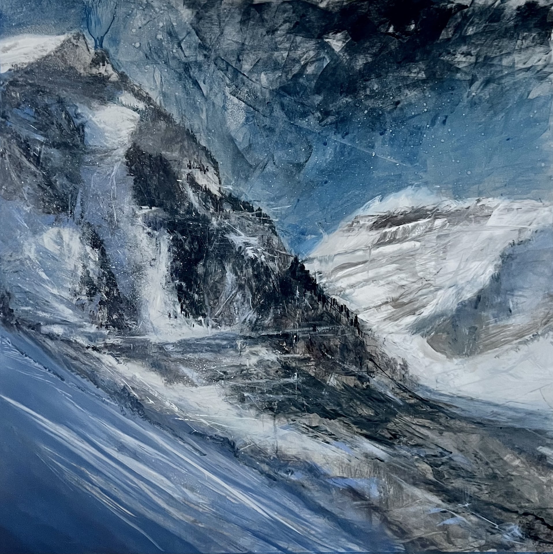 A contemporary mountain oil painting on metal panel by artist Cynthia McLoughlin